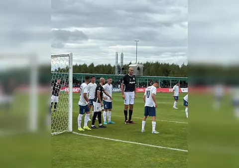 Fostul jucător din NBA devine cel mai înalt jucător într-un meci oficial de fotbal. Cine este Pavel Podkolzin