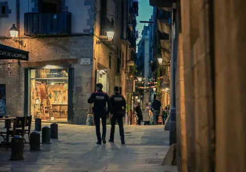 Celebrul hoț „Pantera Roz”, împușcat la Barcelona în timp ce-și plimba câinele, ​​se întoarce la închisoare