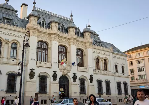 Unu din trei angajați va fi dat afară. Primăriile se închid pe termen nelimitat din 29 august: „S-a umplut paharul”