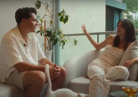 Imagini noi din apartamentul în care locuiește Selly. Deși stă cu chirie, l-a renovat complet: „Am schimbat de la uși la parchet, vopsea”