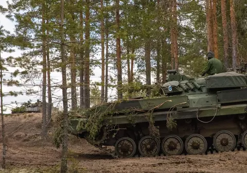 Rusia aduce tot mai multe trupe la granița cu Finlanda: ce spune armata despre scopul real al mișcării