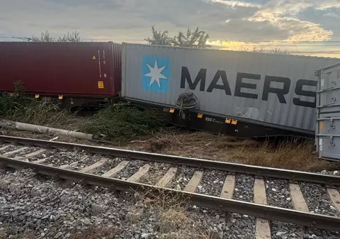 Traficul feroviar, oprit pe ruta Constanța - Mangalia, după ce un tren a deraiat la Agigea