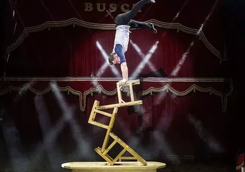 O acrobată a murit după ce căzut de la înălțime în fața a 80 de spectatori în timpul unui spectacol de circ din Germania