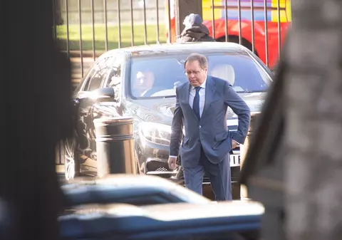 Guvernul britanic l-a covocat pe ambasadorul rus pentru încălcarea „fără precedent” a spațiului aerian al NATO în Polonia și România