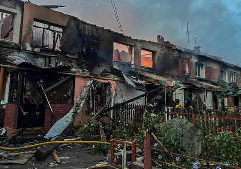 Doi frați de patru și șase ani și părinții lor au fost uciși într-un atac cu drone rusești în regiunea Sumî