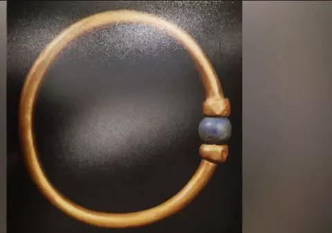 Brăţara de aur veche de 3.000 de ani, furată din muzeul de la Cairo, a fost găsită topită, anunță autoritățile din Egipt