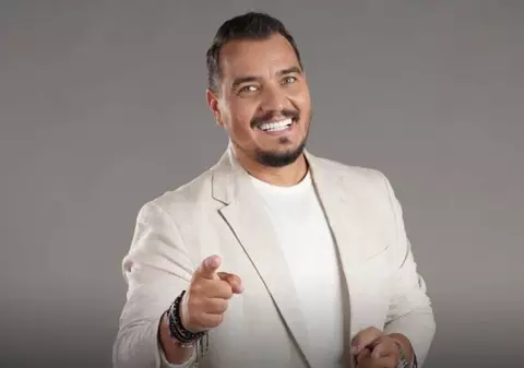 Bursucu’ a semnat un nou contract în televiziune. Ce emisiune va prezenta și pe cine va avea alături: „Abia aștept”