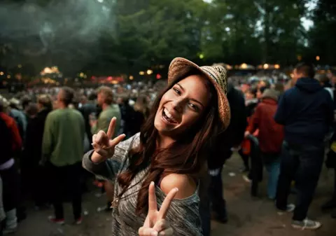 Ce trebuie să ai la tine când mergi la un concert în aer liber