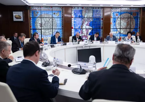 Cu cifrele pe masă. Situația administrației publice locale înainte de marea „reformă”