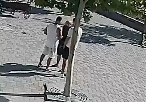 Un bărbat din Cernavodă a fost omorât de față cu fiul său. Crima a fost filmată de o cameră de supraveghere