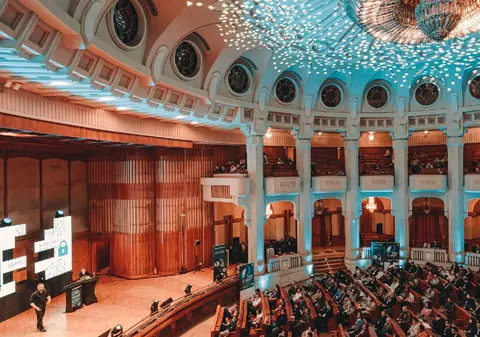 DefCamp 2025: București, hub regional de securitate cibernetică la Parlament