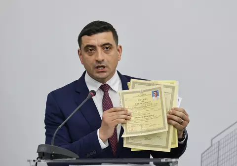 O utopie: fără semianalfabeți în funcții publice!