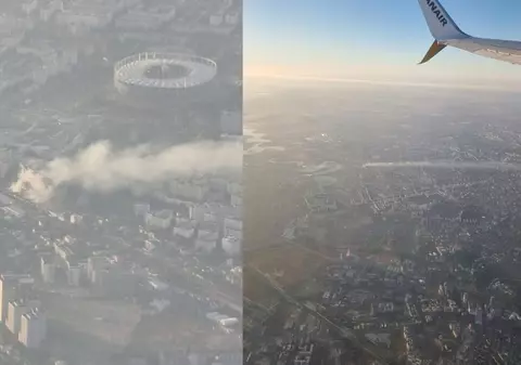 Fumul de la incendiul de la depozitul Antrefrig, din București, se vede și din avion, miercuri dimineață