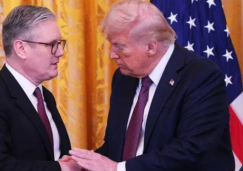 Planul NATO pentru a-l calma pe Donald Trump: Keir Starmer vrea să trimită trupe britanice în Groenlanda