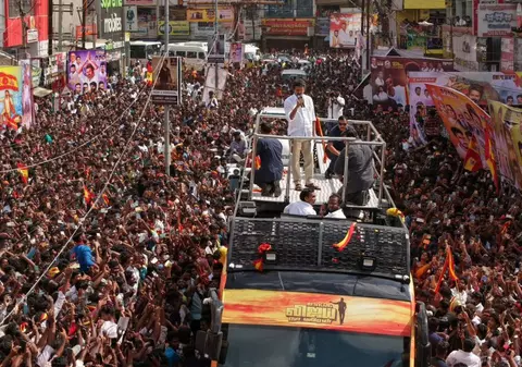 40 de morţi, inclusiv nouă copii, în urma unei busculade la un eveniment politic în sudul Indiei. Primele concluzii