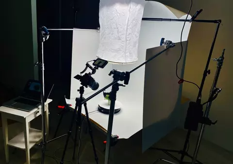 Beneficiile colaborării cu un videograf profesionist în București