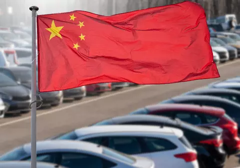 Producătorii auto din întreaga lume, aproape de închidere din cauza restricțiilor Chinei la magneți, minereuri rare și cipuri