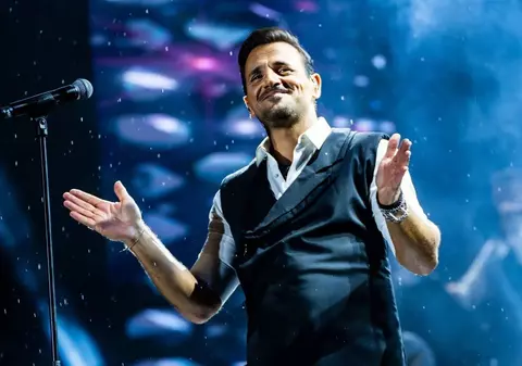 Prima zi a Unforgettable Festival 2025: cel mai mare amfiteatru cultural din România și un concert memorabil susținut de Nikos Vertis