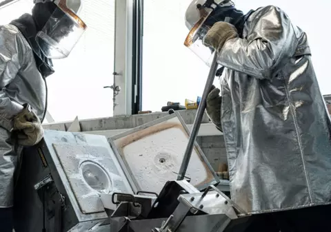 Ce se întâmplă cu angajații dintr-o firmă care au primit triplul salariului lunar în conturi, în Elveția