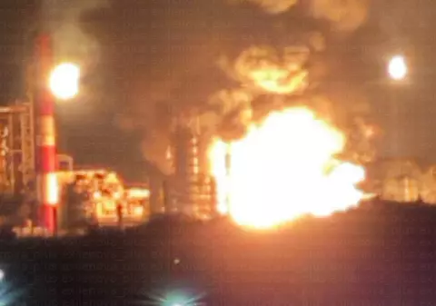 Ucraina a lovit una dintre cele mai mari rafinării din Rusia. O unitate de rachete S-400, vizată și ea I VIDEO