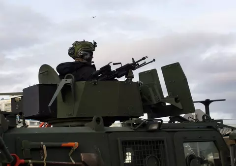 SUA vând rachete de un miliard de dolari unui stat membru NATO și vecin cu Rusia: „Va îmbunătăţi capacitatea de a face faţă ameninţărilor actuale şi viitoare”