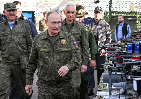 Trump se laudă că i-a spus lui Putin în față că e un tigru de hârtie