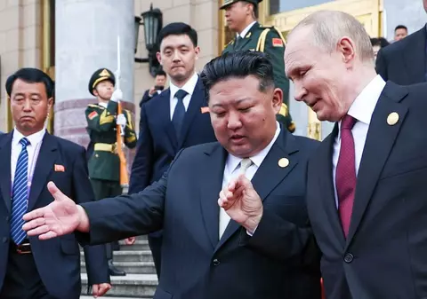 Rusia îi cere lui Kim Jong-un să-i trimită 12.000 de muncitori, semn al presiunii tot mai mari asupra economiei ruse