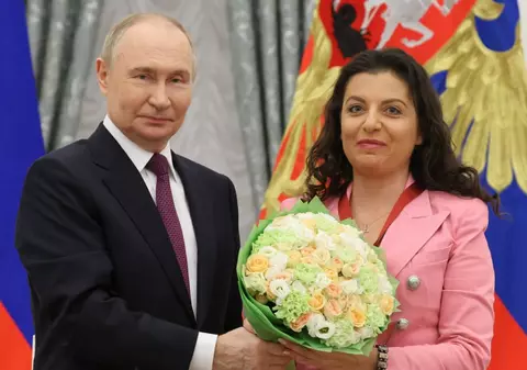 „Păpușa de fier” a lui Putin a anunțat că suferă de o „boală teribilă”. Șefa propagandei ruse își dă demisia