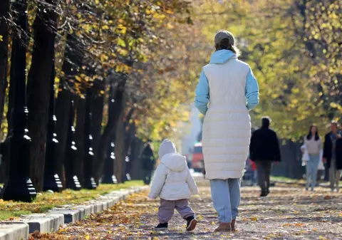 Cum va fi vremea în perioada 22 septembrie - 20 octombrie 2025. După zile prea calde, vin perioade foarte reci