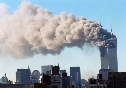 „Creierul” atentatelor de la Londra și din 11 septembrie va fi eliberat, judecătorul i-a urat „tot binele”. Poliția Metropolitană: „Îngrijorări grave”