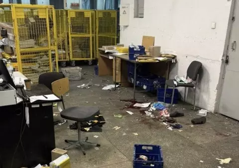 Un colet a explodat într-un centru de sortare poștală din Ucraina: cinci angajați au fost răniți