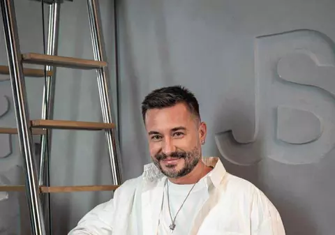 Hairstilistul Adrian Perjovschi, despre cum să ne vopsim corect părul: „Cu ce culoare naturală ne naștem, aia ne vine cel mai bine”