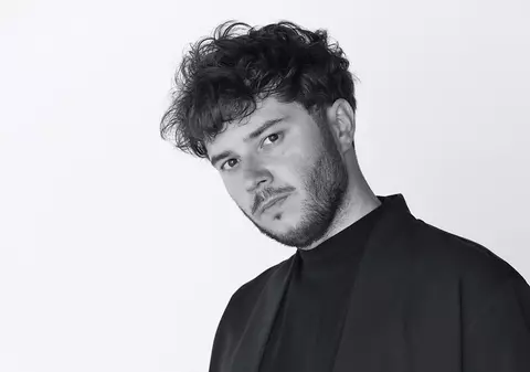 De la Bienala de la Veneția la deșertul din Emirate. Călin Țopa, artistul care creează universuri sonore: „Arta trebuie trăită activ”