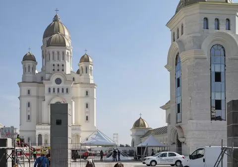 Ghid pentru pelerinii care participă la sfințirea picturii Catedralei Neamului și reguli de acces. Ce obiecte sunt interzise