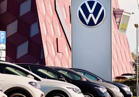 Se oprește producția a două modele de mașini îndrăgite de români: mii de angajați din Europa, în risc de șomaj tehnic