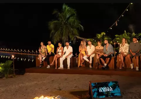 Cuplul de la Insula Iubirii care face nuntă în 2026. Au anunțat data evenimentului: „Ne-am decis să nu mai împărțim doar mâncarea, ci și numele de familie”