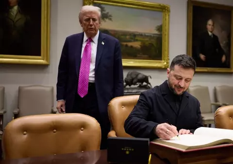 Washingtonul i-a spus lui Volodimir Zelenski că Ucraina „trebuie” să cedeze teritorii și să renunțe la unele arme