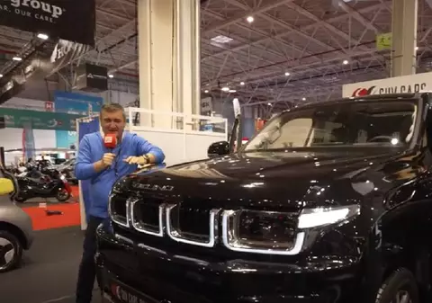 Cel mai mare SUV din câte există se află la Salonul Auto București și este produs de chinezi. Cât costă și ce garanție au aceste mașini imense