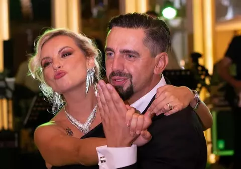 Anunțul făcut de Eliza Natanticu după 15 ani de relație cu Cosmin Natanticu. „Discuțiile pleacă de la lucruri de nimic”