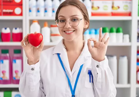 De la tratament la prevenție: rolul farmaciilor moderne în protejarea sănătății inimii