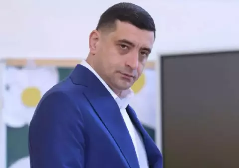 Coaliția, la un pas să-i ofere Bucureștiul pe tavă lui George Simion