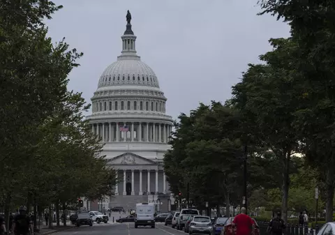 Guvernul SUA s-a închis și 750.000 de angajați au fost trimiși acasă. Politicienii își pasează vina:„Avem un nebun la conducere”