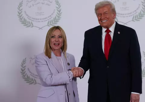 Donald Trump, Giorgiei Meloni: „Nu te deranjează dacă-ți spun că ești frumoasă, nu-i așa?”