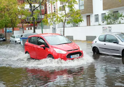 Spania e din nou sub ape: alerta de cod roșu a fost trimisă prea târziu în unele zone, iar în Sevilla nu a fost trimisă deloc
