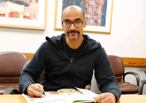 Junot Diaz, laureat al Premiului Pulitzer: „Suntem crescuți într-o lume a supereroilor, sfinților și liderilor politici. Îmi plac mult oamenii normali”