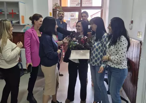 Povestea Marianei Stan, Directoarea Anului 2025, cea care a început reabilitarea școlii din Dor Mărunt cu doar un cal și-o căruță