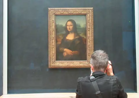 Jafurile de la Luvru, rare, dar memorabile: Picasso, anchetat pentru furtul Monei Lisa lui da Vinci