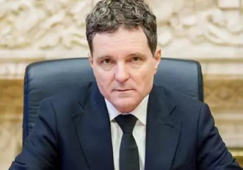 Nicușor Dan se declară pregătit să-l desemneze premier pe Sorin Grindeanu la rotația guvernamentală din 2027