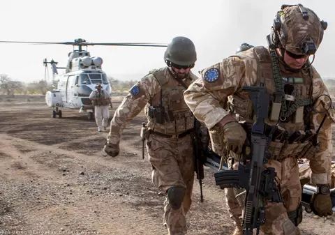 Ionela Ciolan, expert în securitate europeană, despre triada strategică de apărare a României: „Apartenența la NATO, parteneriatul strategic cu SUA și integrarea profundă în politica de securitate și apărare a UE” 