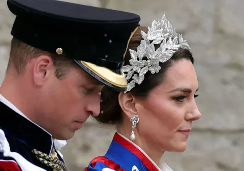 Cine e membrul familiei regale interzis la încoronarea prințului William. Decizia luată de viitorul rege al Marii Britanii